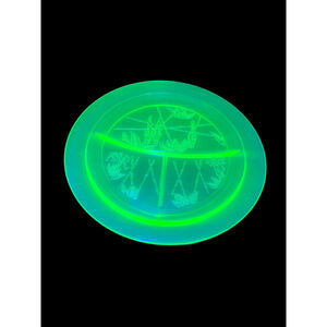 Vintage Hazel Atlas Uranium Glass Dinner Plate Criss Cross Bamboo Pattern